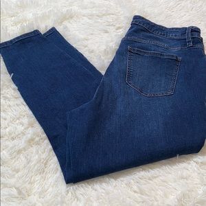 Ava and Viv 18 women’s button front ankle skinny